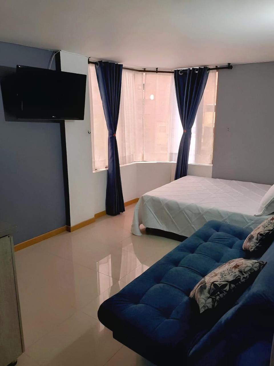 Apartahotel Bogota Gran Marquez, Apartaestudios Y Habitaciones ภายนอก รูปภาพ