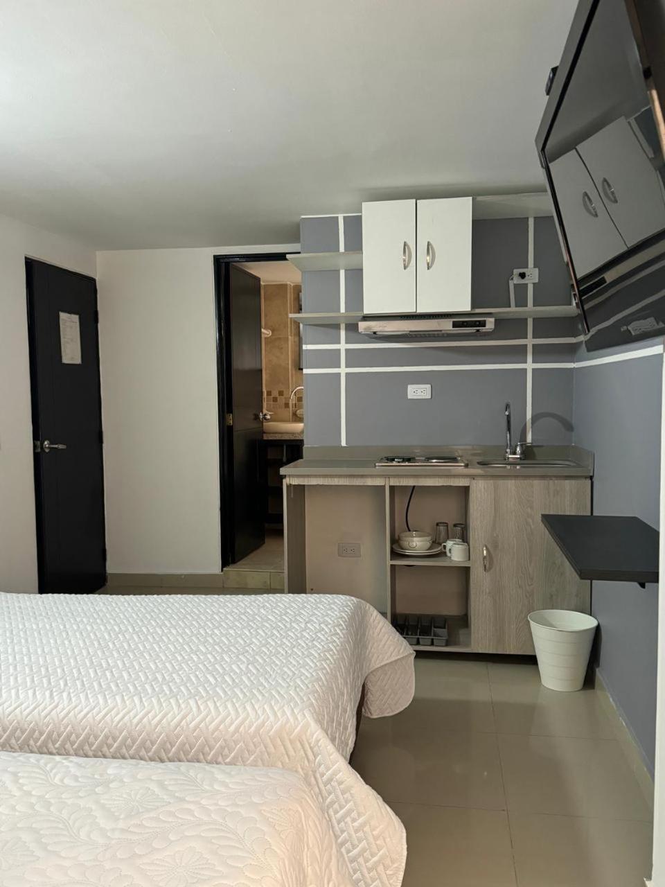 Apartahotel Bogota Gran Marquez, Apartaestudios Y Habitaciones ภายนอก รูปภาพ