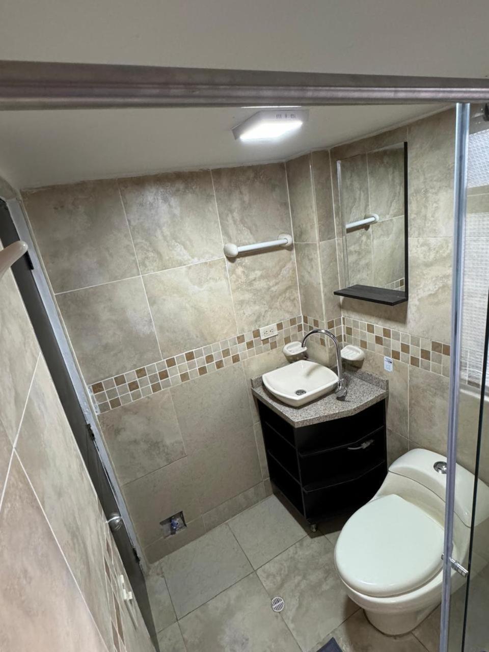 Apartahotel Bogota Gran Marquez, Apartaestudios Y Habitaciones ภายนอก รูปภาพ