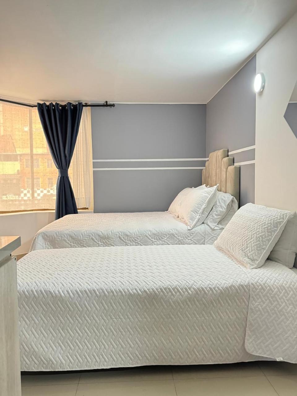 Apartahotel Bogota Gran Marquez, Apartaestudios Y Habitaciones ภายนอก รูปภาพ