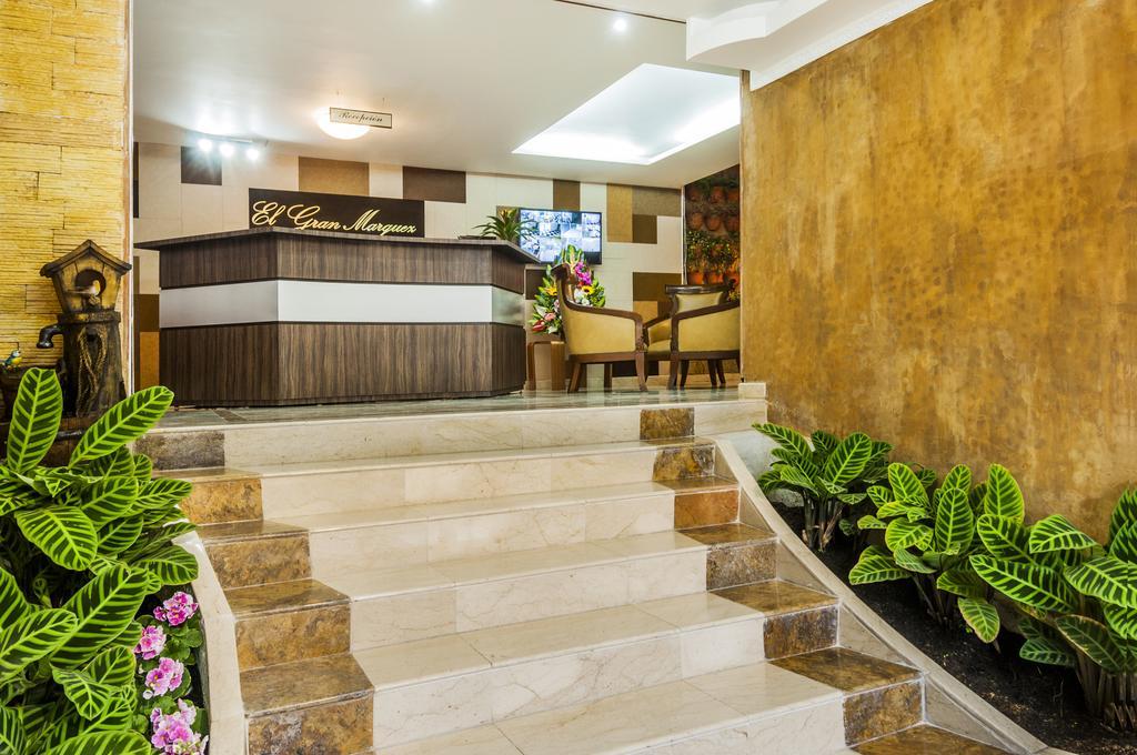 Apartahotel Bogota Gran Marquez, Apartaestudios Y Habitaciones ภายนอก รูปภาพ