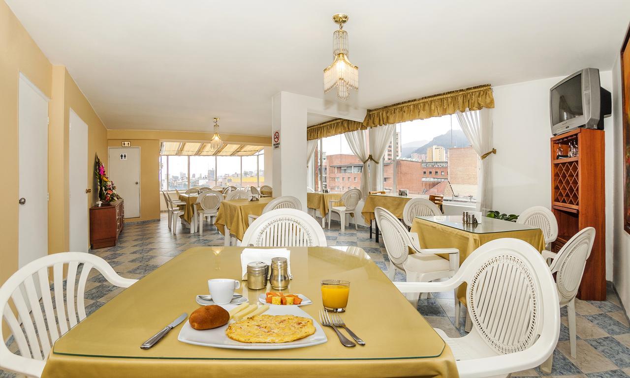 Apartahotel Bogota Gran Marquez, Apartaestudios Y Habitaciones ภายนอก รูปภาพ